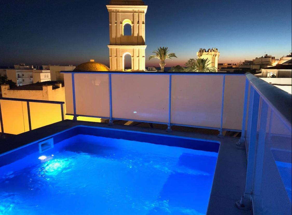 Апартаменти Aba Penthouse, Piscina&Azotea Privada Коніль-де-ла-Фронтера Екстер'єр фото